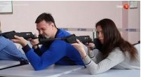 Сотрудники банка сдают нормы ГТО по стрельбе в лазерном тире Рубин (Видео)