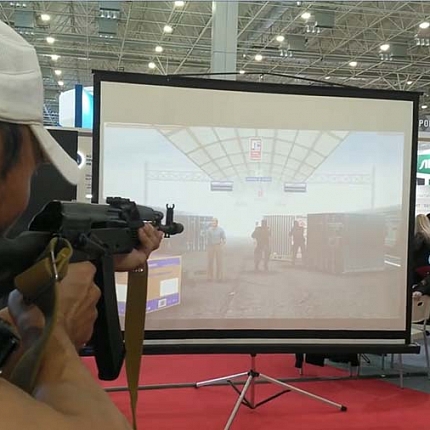 Тир Рубин с системой адаптивного взаимодействия на выставке в Москве (Видео)