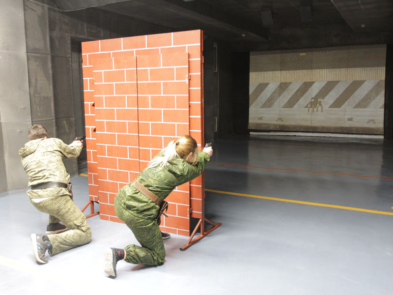 Обучение стрельбе в боевом тире Нижегородской Академии